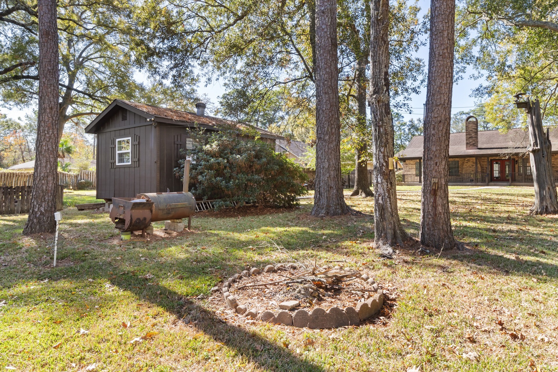 6214 Bayou Boulevard Baytown, TX 77521 - Photo 37 of 43