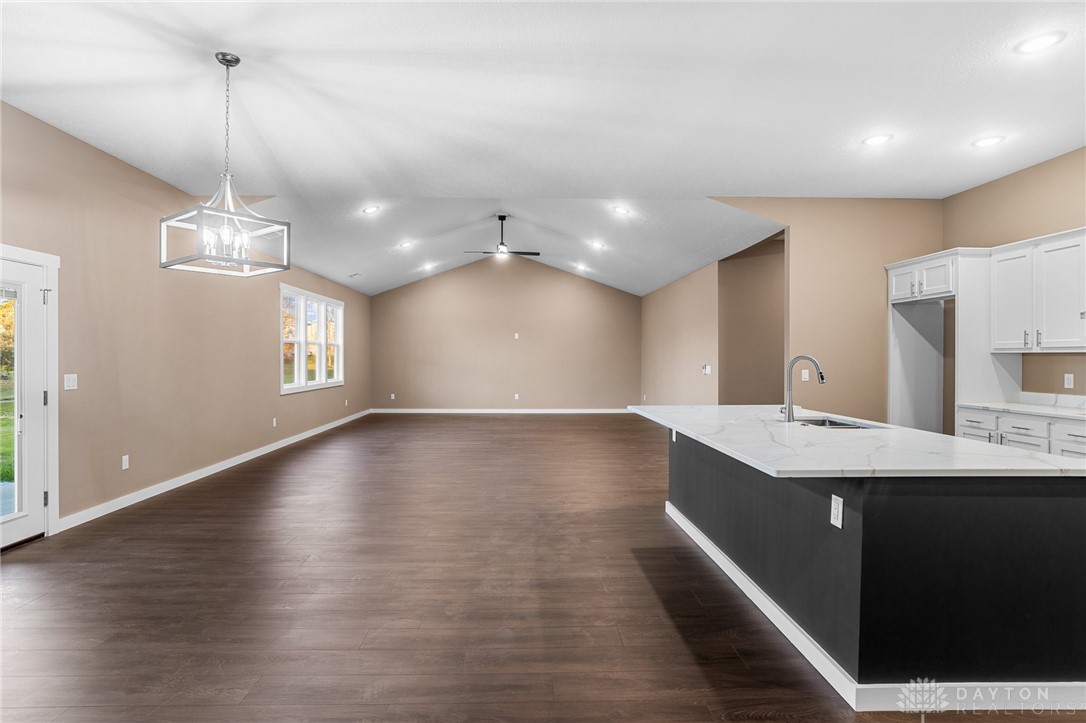 9907 Barnum Road Piqua, OH 45356 - Photo 11 of 27