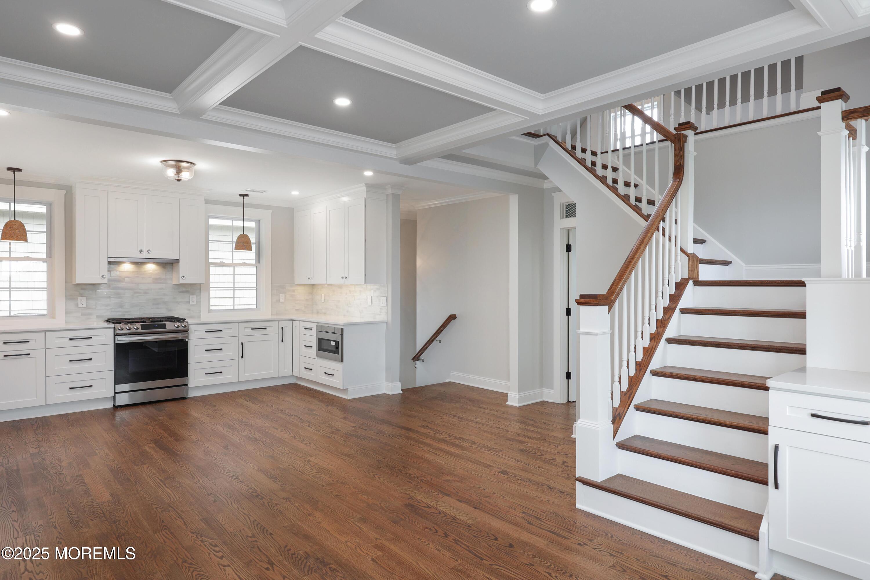 42 Harding Road Red Bank, NJ 07701 - Photo 9 of 24 758A1583