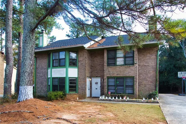 $1,300 | 2139 Golfview Drive Southeast, Conyers, GA 30013