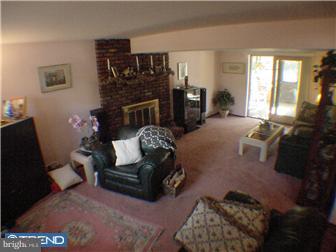 627 Jackson Road Atco, NJ 08004 - Photo 8 of 12 Family Room