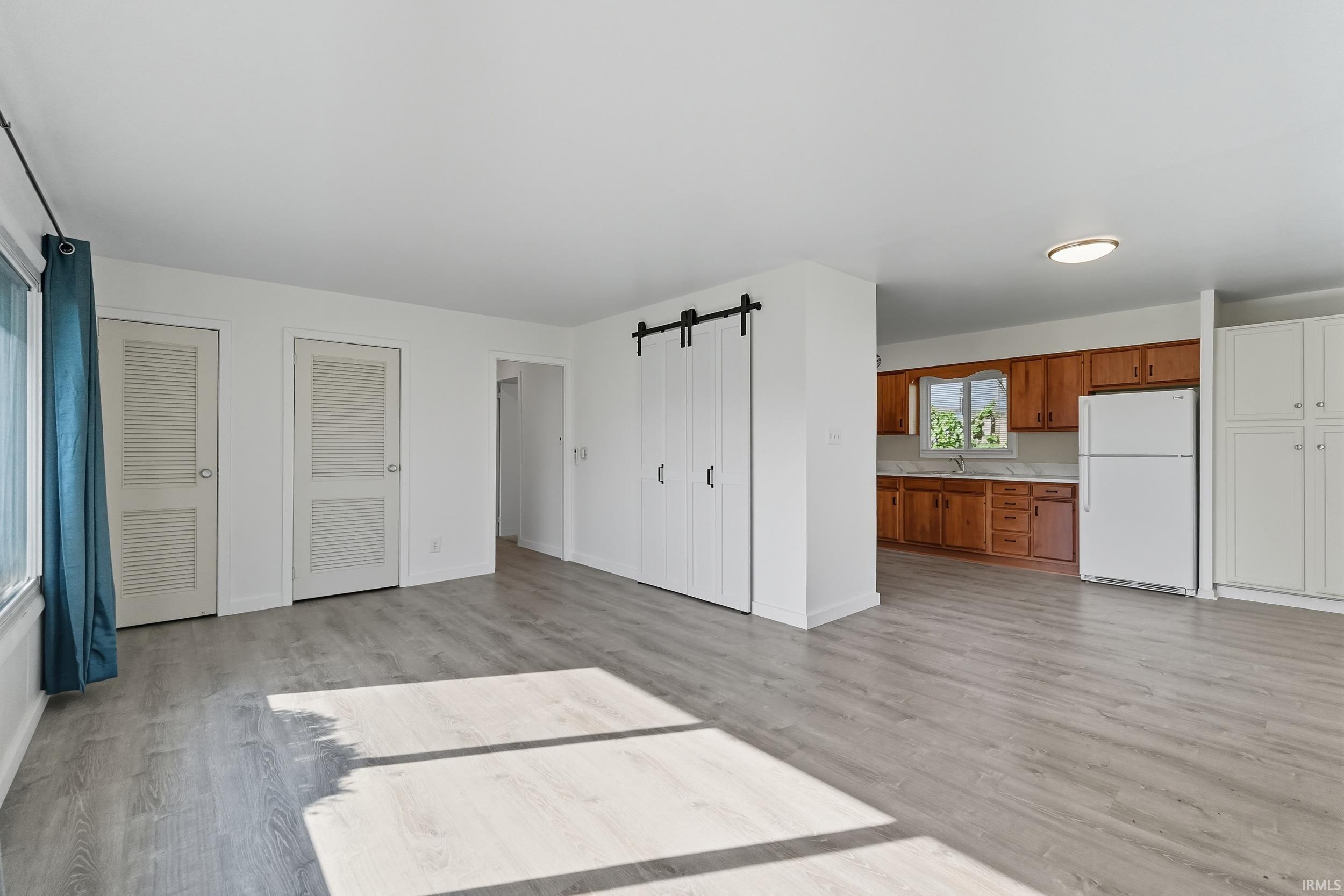 1615 Hillside Avenue Fort Wayne, IN 46805 - Photo 9 of 32 Gallery Image 9