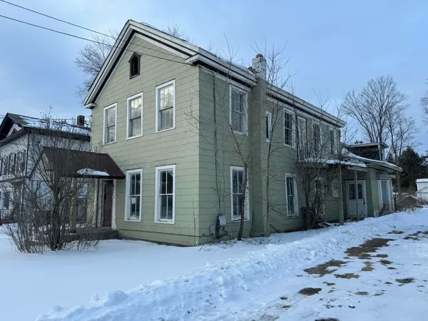 $99,000 | 304 Main Street, Poultney, VT 05764