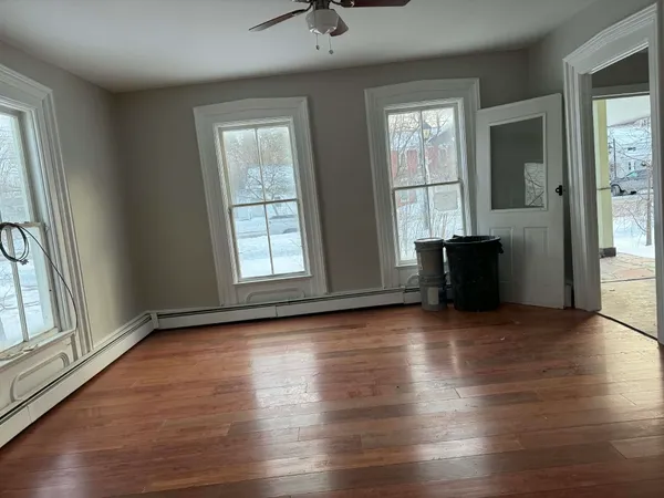 $99,000 | 304 Main Street, Poultney, VT 05764