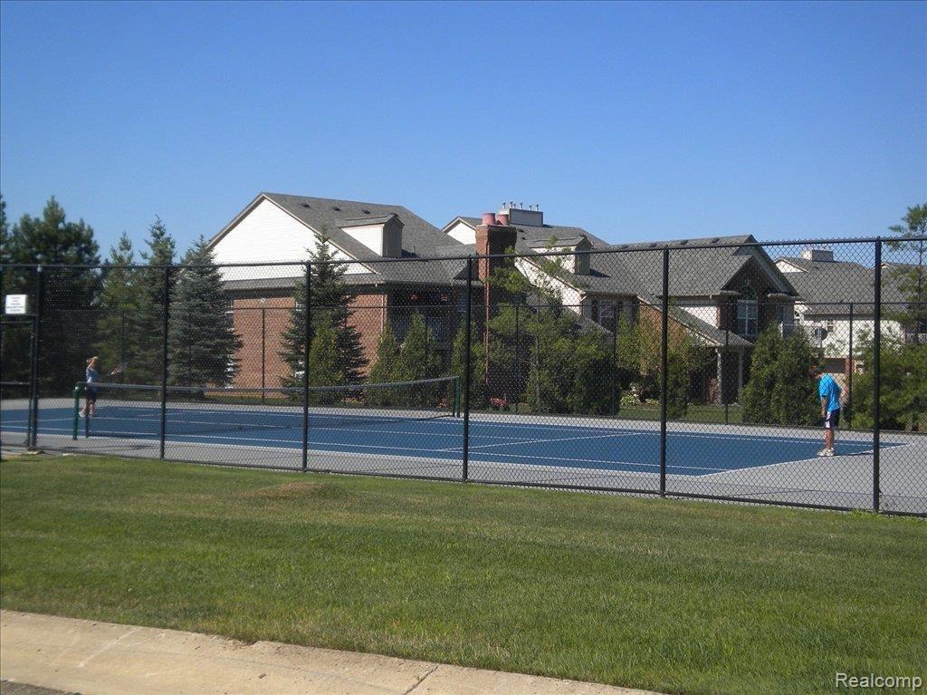 3613 Oakmonte Boulevard, Unit 34 Rochester, MI 48306 - Photo 18 of 20 TENNIS (Copy)