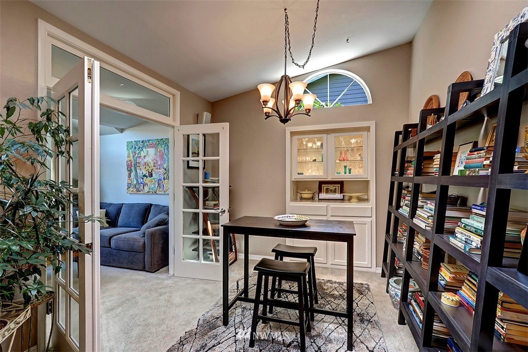 1122 235th Place Southwest Bothell, WA 98021 - Photo 3 of 16