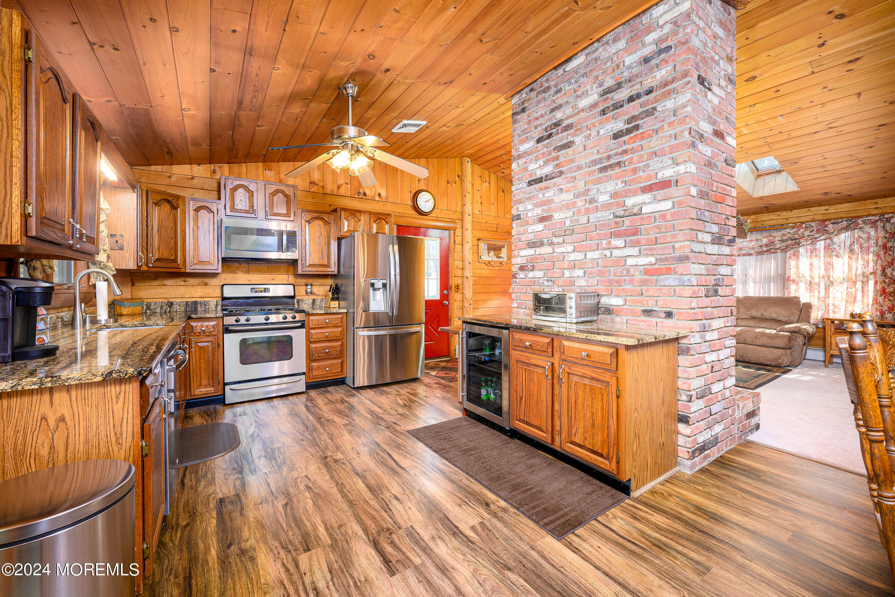 770 Farmingdale Road Jackson, NJ 08527 - Photo 2 of 26 770_Farmingdale_Dr_%2811_of_40%29