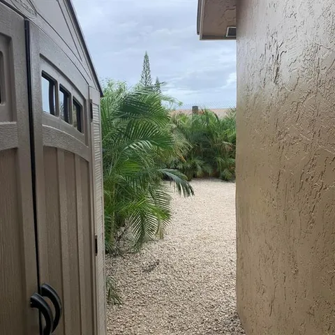 $2,850 | 22 Northwest 12th Avenue, Delray Beach, FL 33444