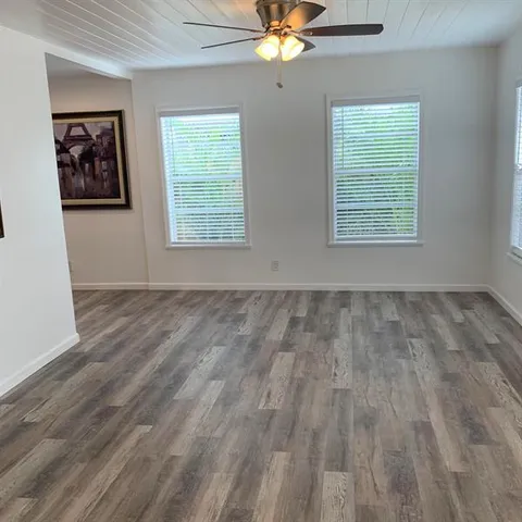 $2,850 | 22 Northwest 12th Avenue, Delray Beach, FL 33444