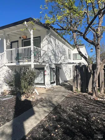 $1,299,000 | 1418 B Street, Napa, CA 94559