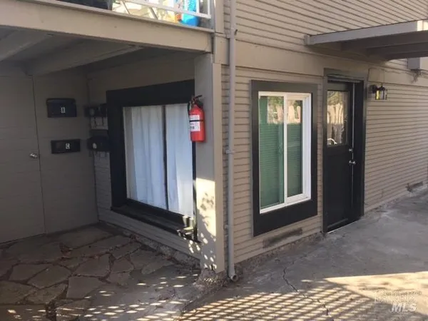 $1,299,000 | 1418 B Street, Napa, CA 94559