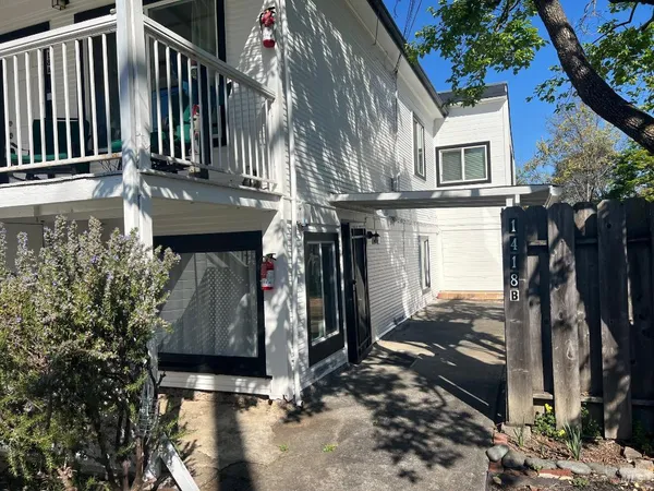 $1,299,000 | 1418 B Street, Napa, CA 94559