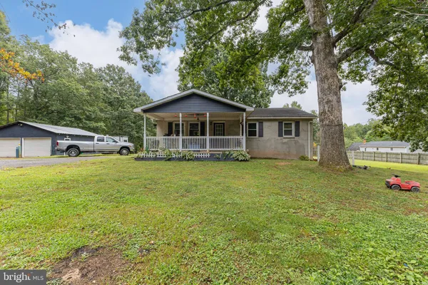 $450,000 | 13517 Silver Hill Road, Sumerduck, VA 22742