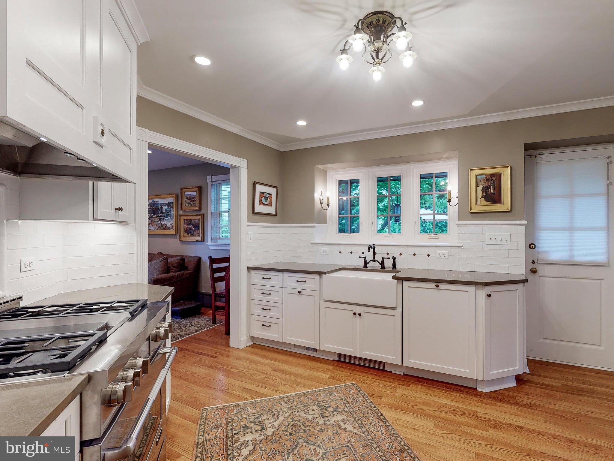 200 Tunbridge Road Baltimore, MD 21212 - Photo 12 of 49