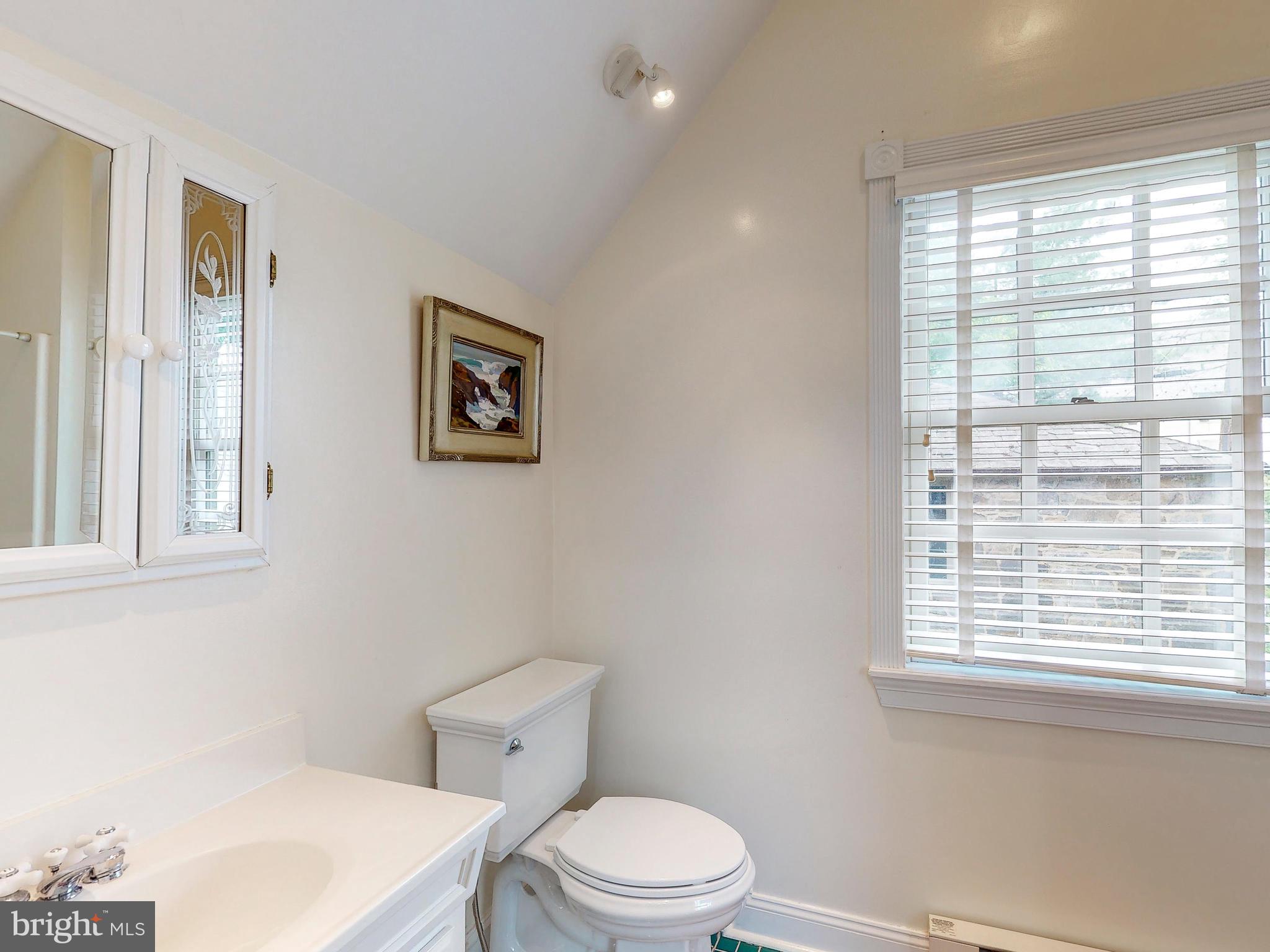 200 Tunbridge Road Baltimore, MD 21212 - Photo 26 of 49