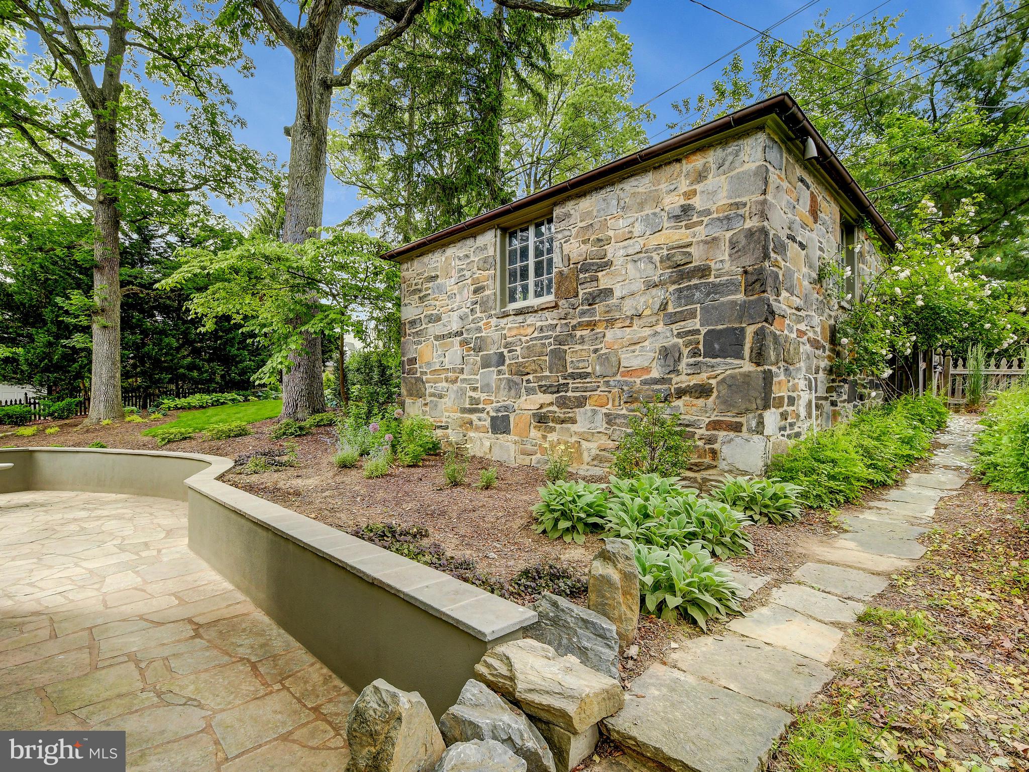 200 Tunbridge Road Baltimore, MD 21212 - Photo 45 of 49