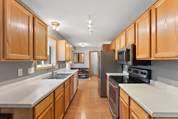 $270,000 | 9812 Hamlet Lane South, Cottage Grove, MN 55016