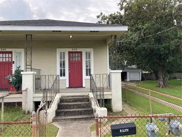 $1,100 | 342 Ave. B, Westwego, LA 70094