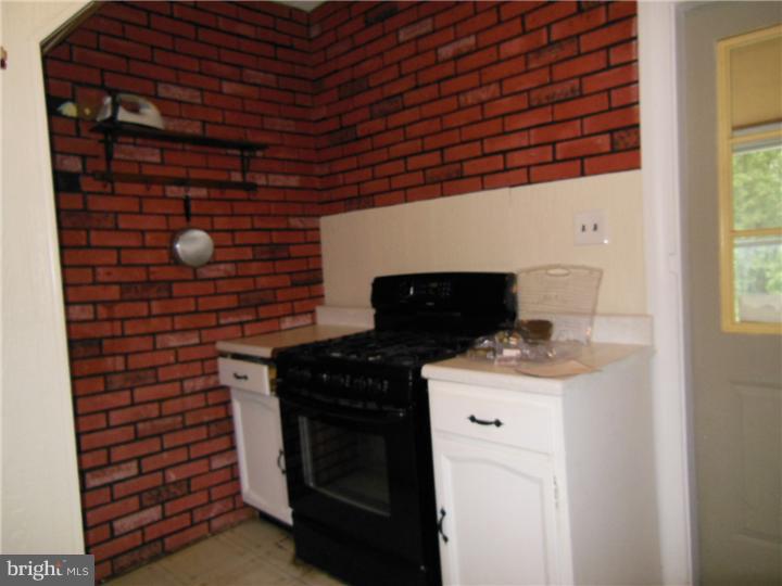 43 South Pennell Road Media, PA 19063 - Photo 6 of 15 Kitchen