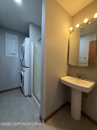 $1,750 | 4569 Briarcliff Terrace, Tobyhanna, PA 18466