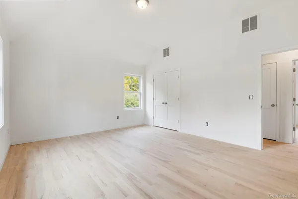 $990,000 | 194 South Road, Holmes, NY 12531
