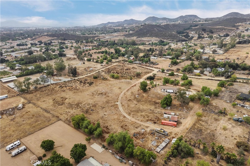 25661 Waldon Road Menifee, CA 92584 - Photo 10 of 26