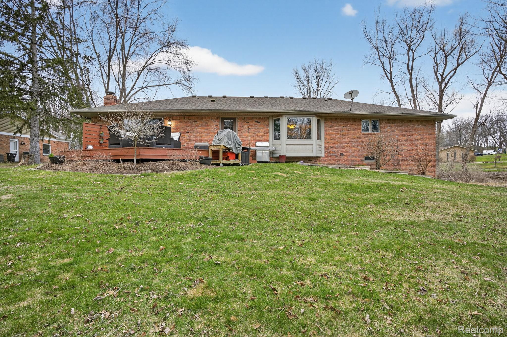 341 Ridgewood Road Rochester, MI 48306 - Photo 62 of 74 5-web-or-mls-DSC_2346.jpg
