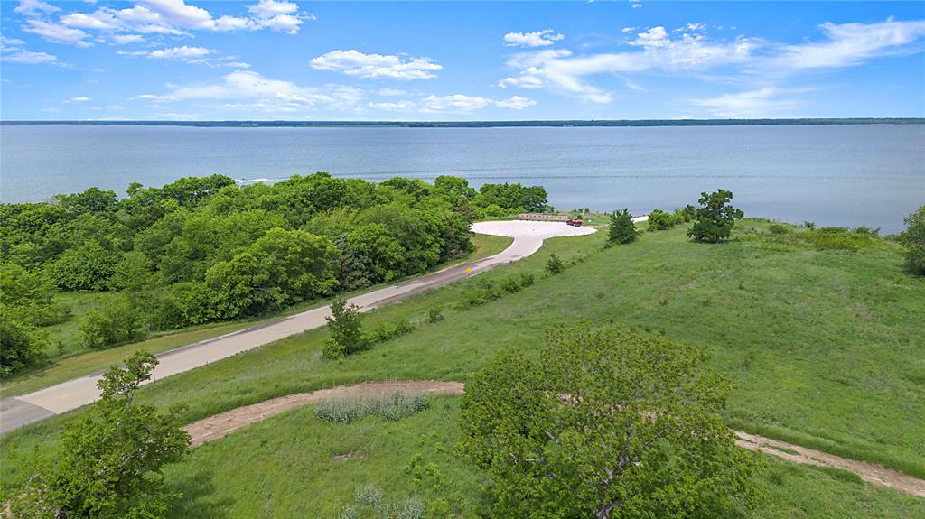 Fm Fm 1396th Windom, TX 75492 - Photo 13 of 15 a view of a field with an ocean