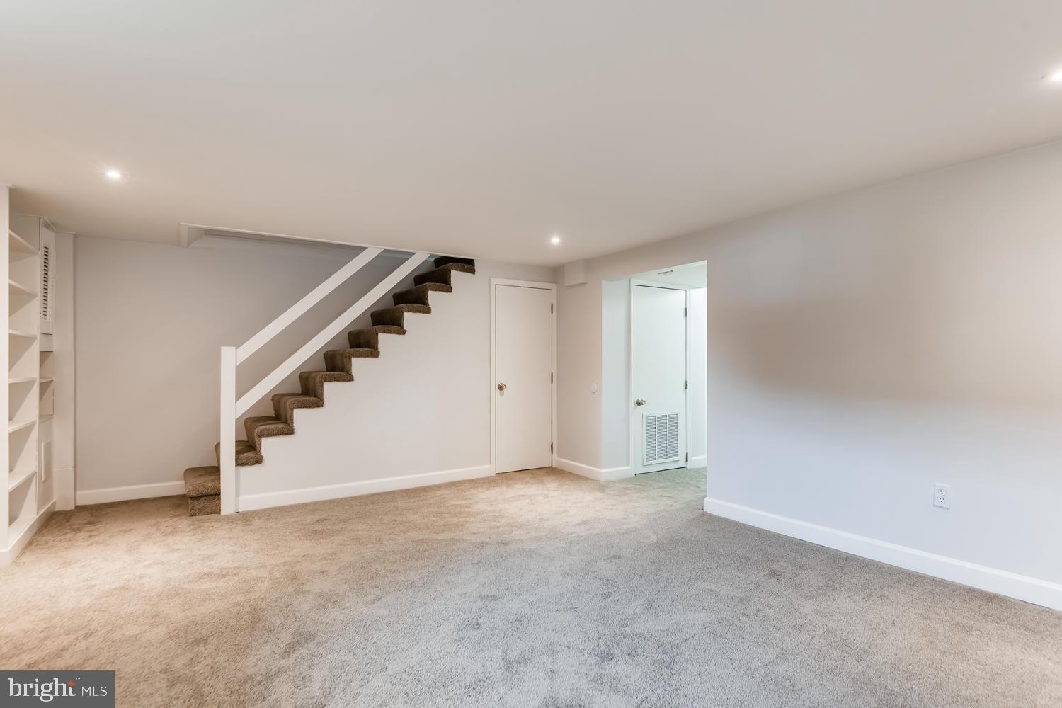 729 Stamford Road Baltimore, MD 21229 - Photo 17 of 26 Basement
