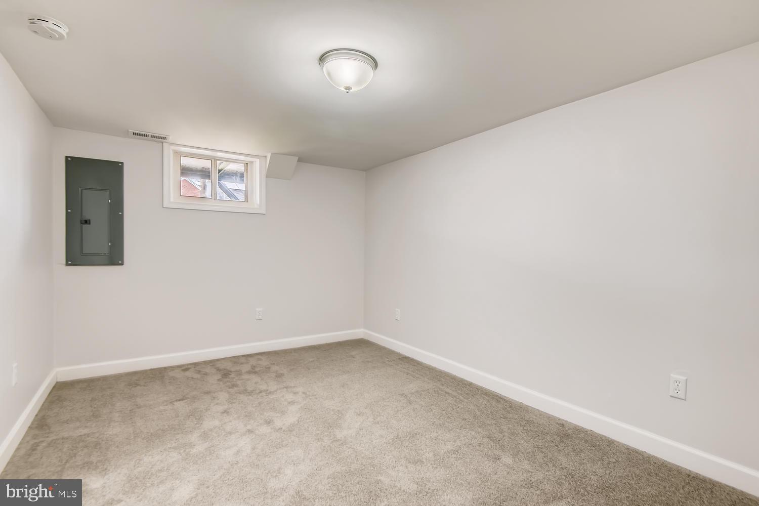 729 Stamford Road Baltimore, MD 21229 - Photo 21 of 26 Bedroom 4