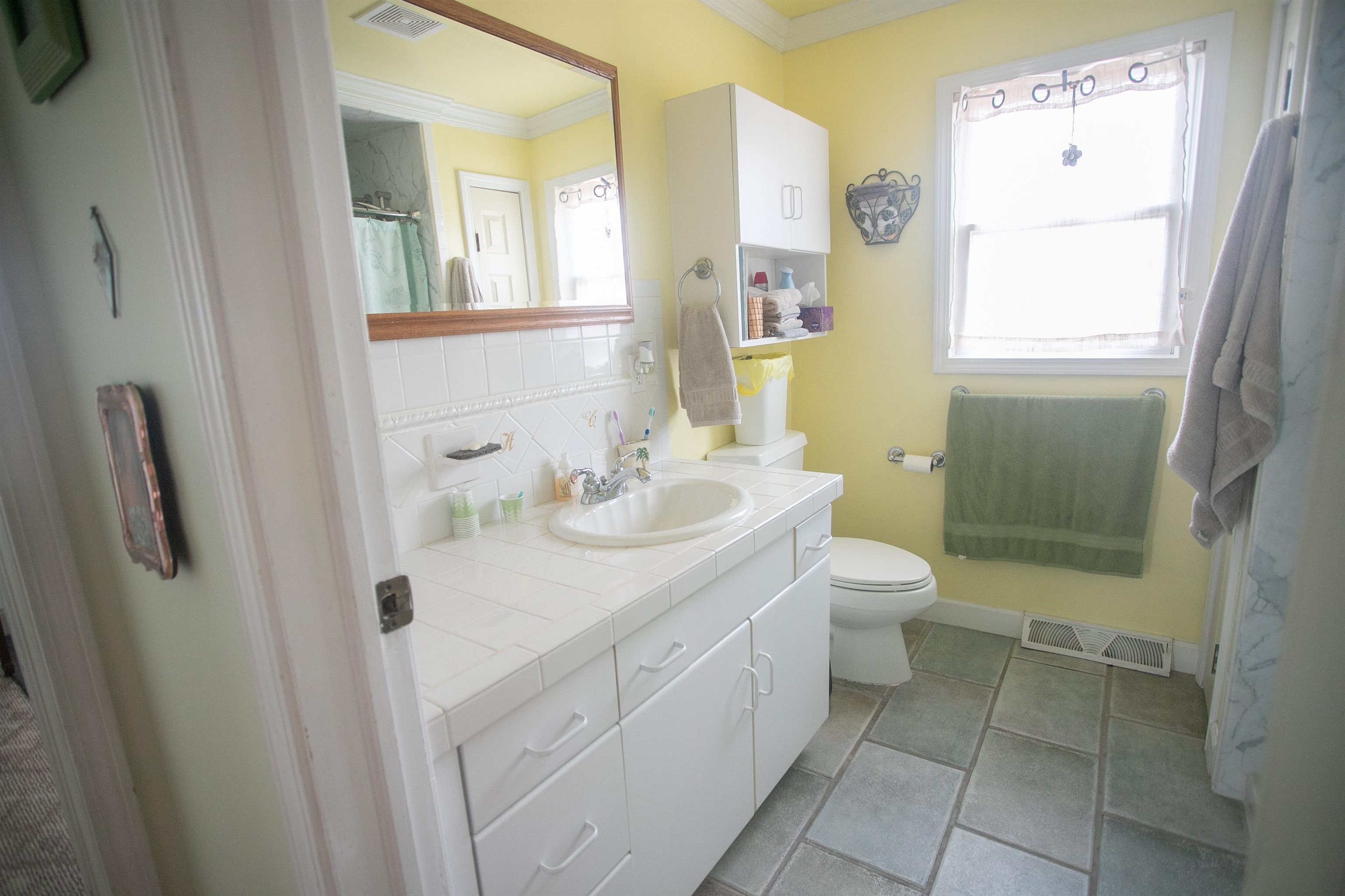 9429 Vernon Road Bancroft, MI 48414 - Photo 21 of 50 50106619-20.JPG