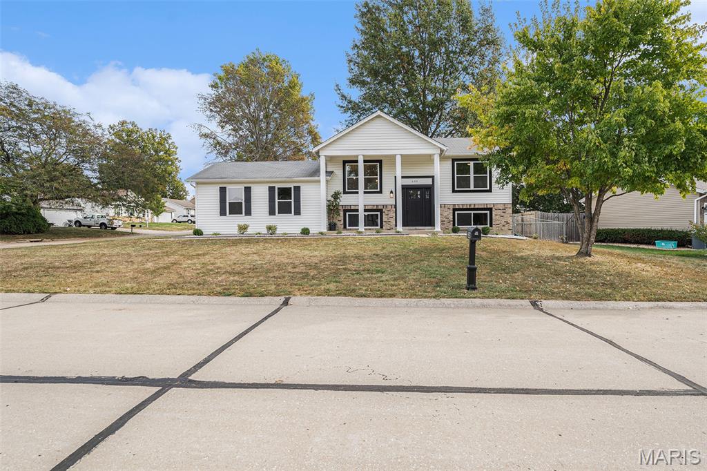 633 Durango Drive O'Fallon, MO 63368 - Photo 3 of 33