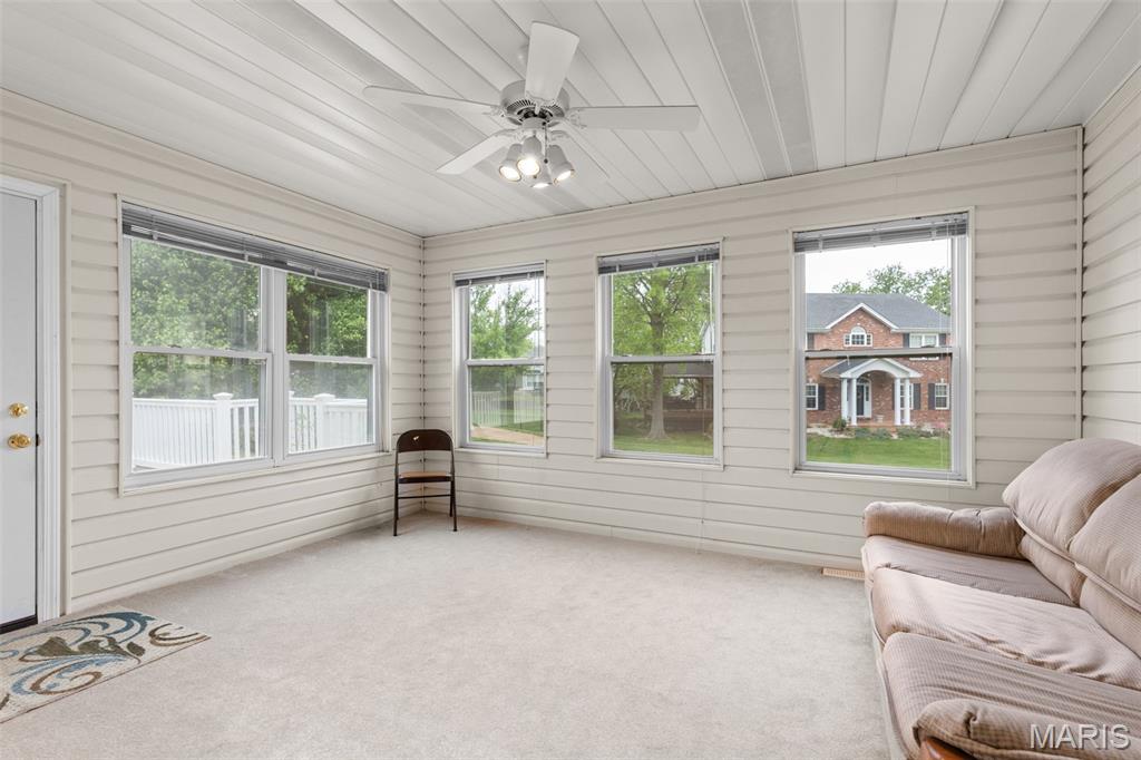 2385 Clarjon Drive Ballwin, MO 63021 - Photo 45 of 58