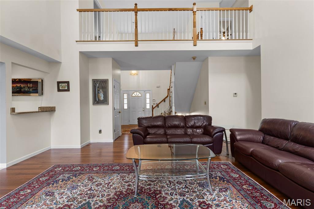 2385 Clarjon Drive Ballwin, MO 63021 - Photo 10 of 58