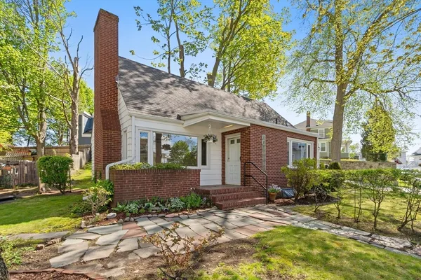$560,000 | 4 Bicknell Terrace, Lawrence, MA 01841