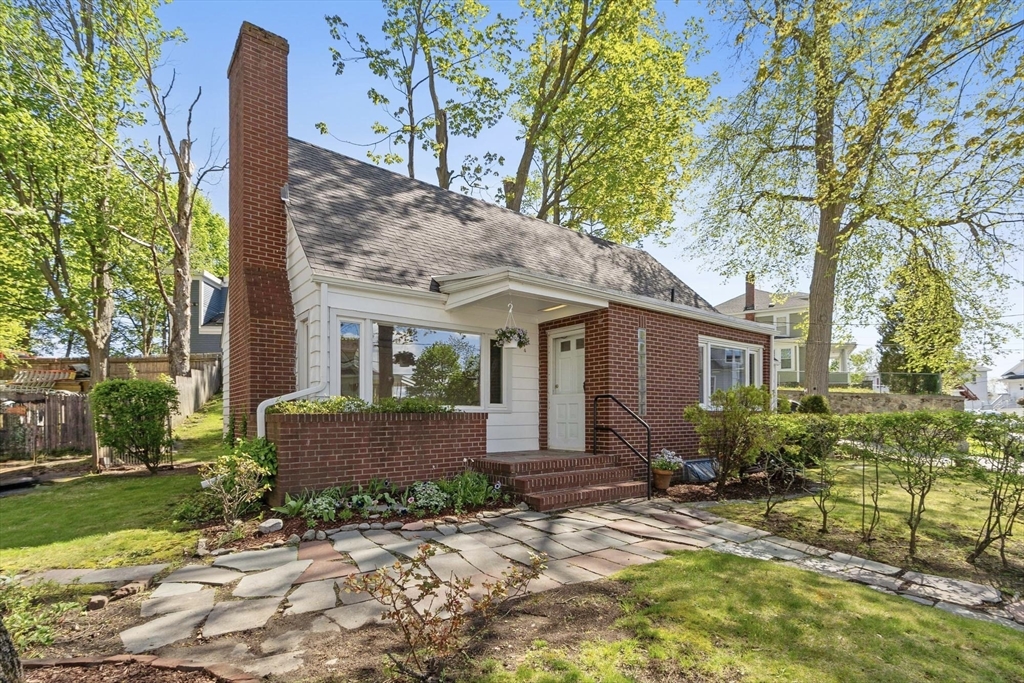 4 Bicknell Terrace Lawrence, MA 01841 - Photo 1 of 36