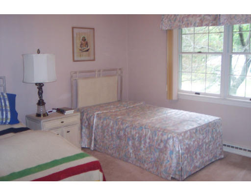 12 Marilyn Road Andover, MA 01810 - Photo 8 of 11 Gallery Image 8