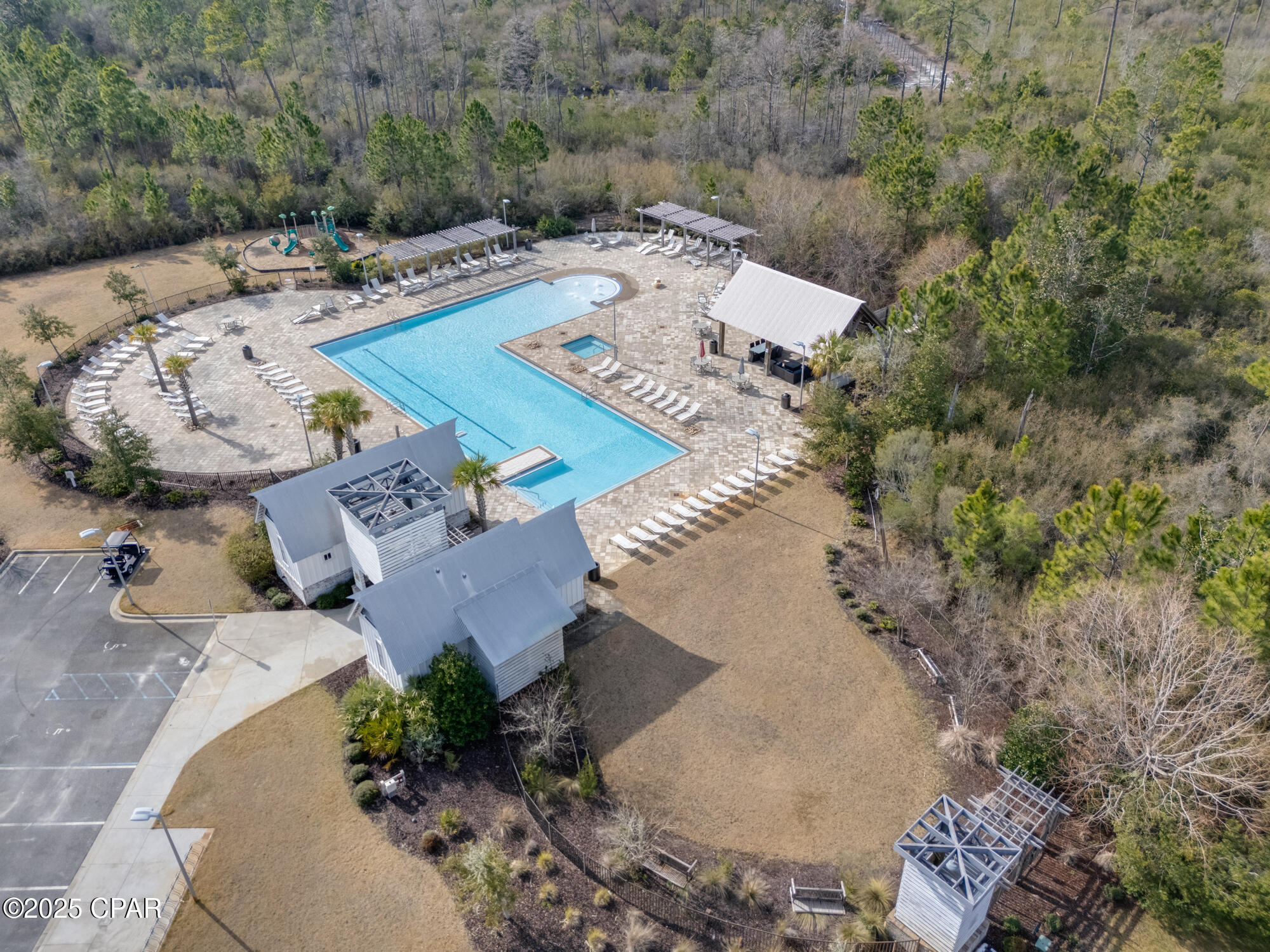 154 Merrion Road Southport, FL 32409 - Photo 15 of 37