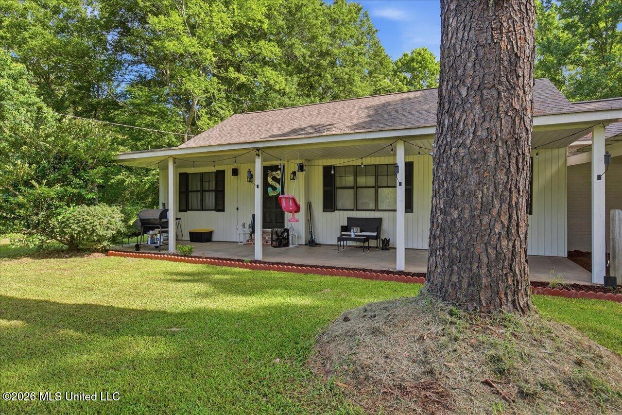 2596 Tank Road Terry, MS 39170 - Photo 4 of 37 04-2596 Tank Rd _ Hometoursms.com