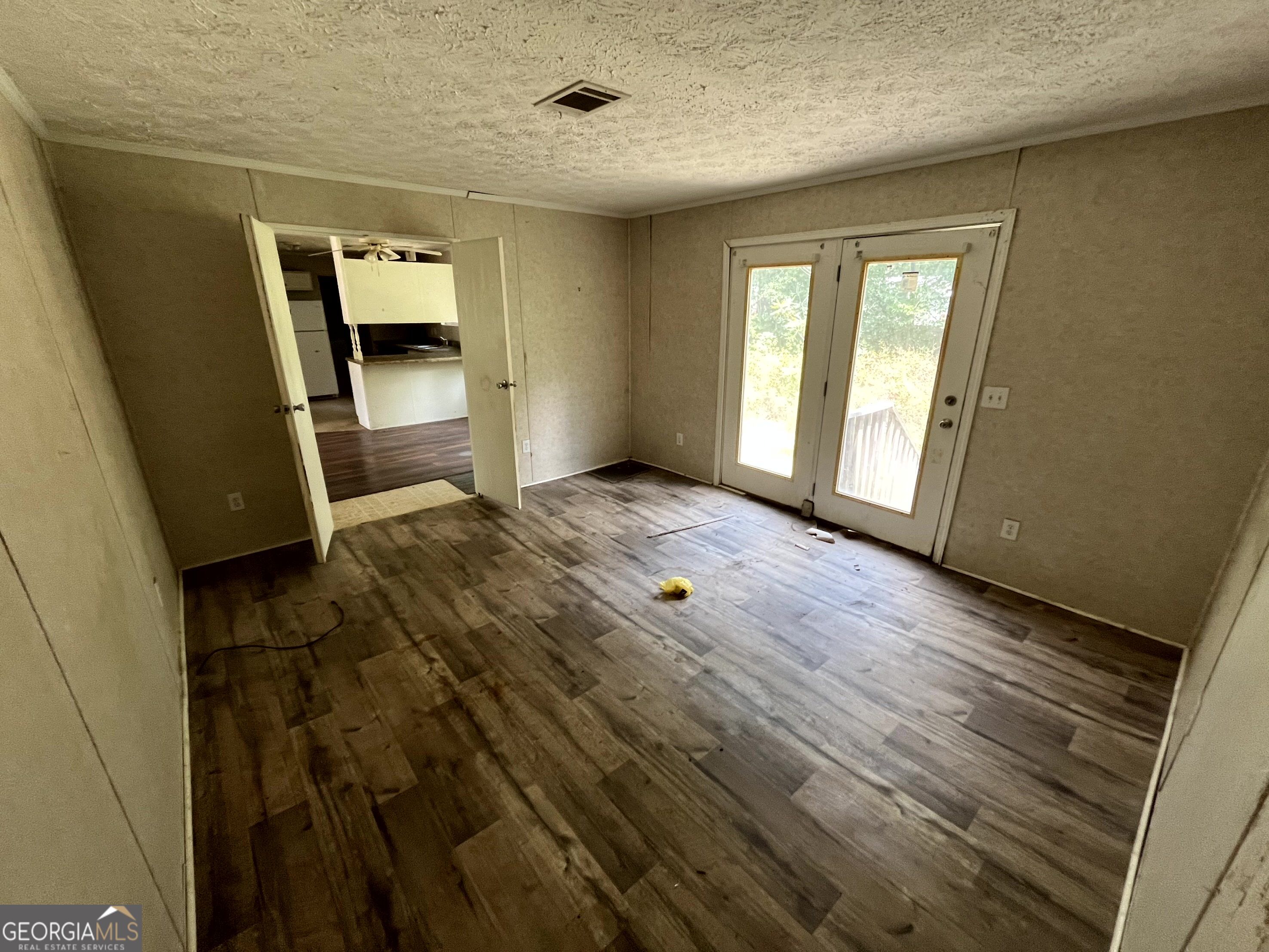 952 River Ridge Circle Jesup, GA 31545 - Photo 5 of 23 Gallery Image 5