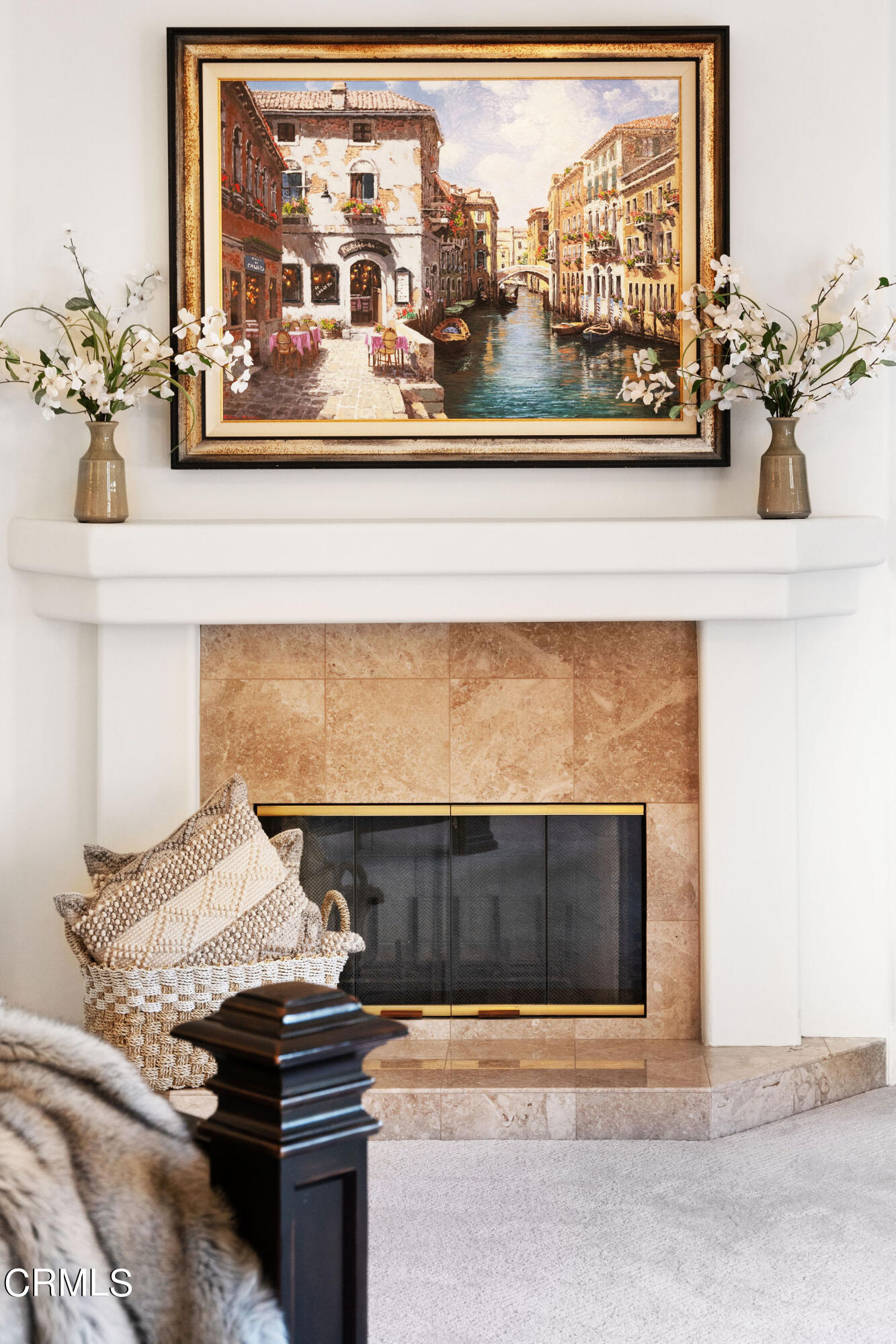 2050 Freeborn Way Camarillo, CA 93012 - Photo 19 of 61 a sink with a fireplace