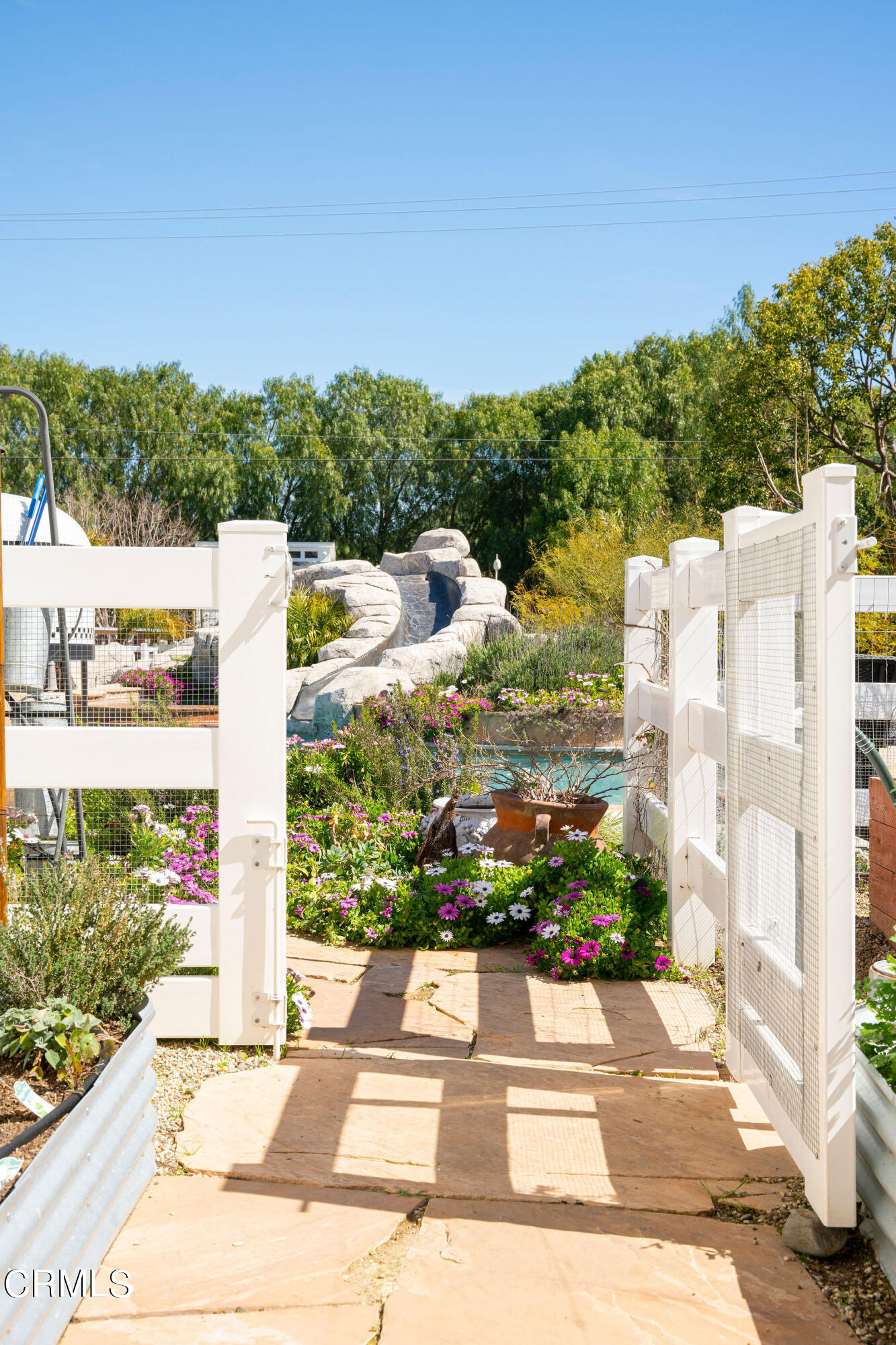 2050 Freeborn Way Camarillo, CA 93012 - Photo 44 of 61 GAV06486