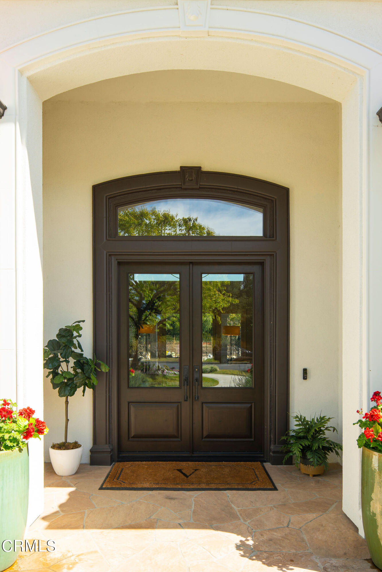 2050 Freeborn Way Camarillo, CA 93012 - Photo 5 of 61 GAV06509