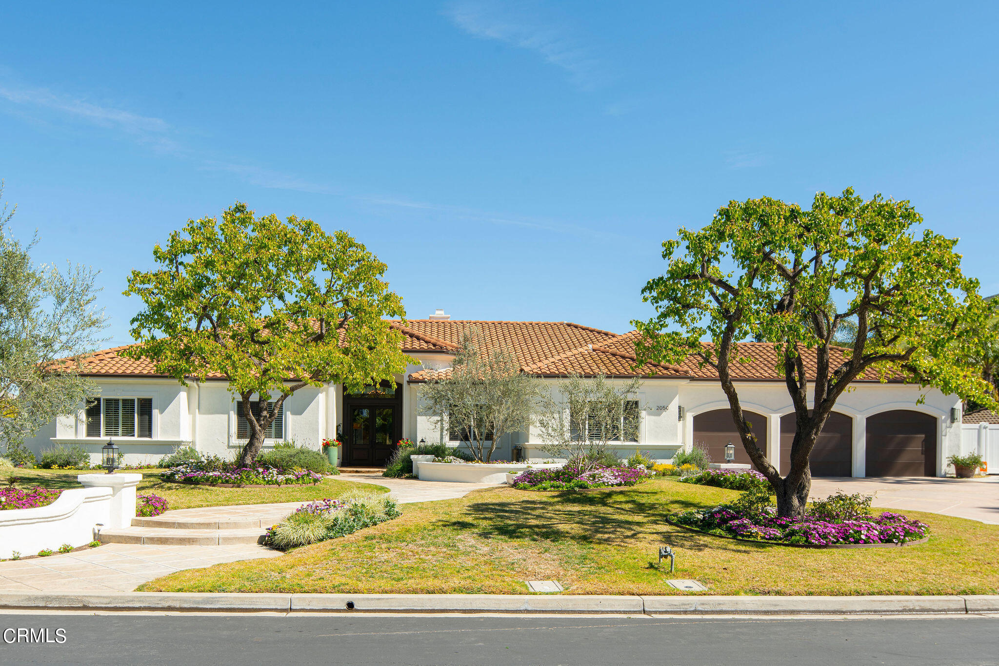 2050 Freeborn Way Camarillo, CA 93012 - Photo 57 of 61 a view of a house with swimming pool and sitting area