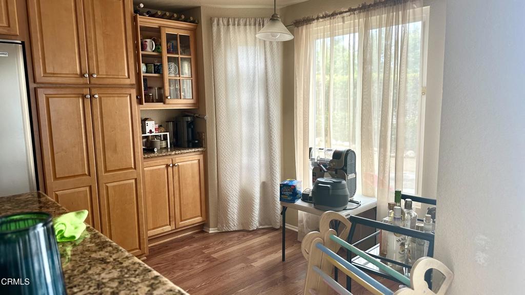 29065 Lake Ridge Lane Highland, CA 92346 - Photo 4 of 14