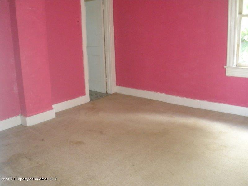 560 Back Street Scranton, PA 18504 - Photo 20 of 27 Gallery Image 20