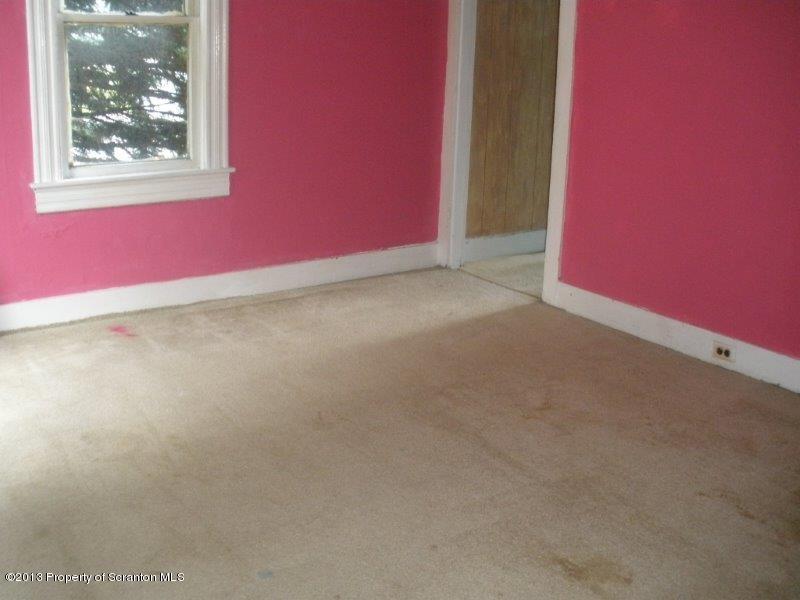 560 Back Street Scranton, PA 18504 - Photo 23 of 27 Gallery Image 23