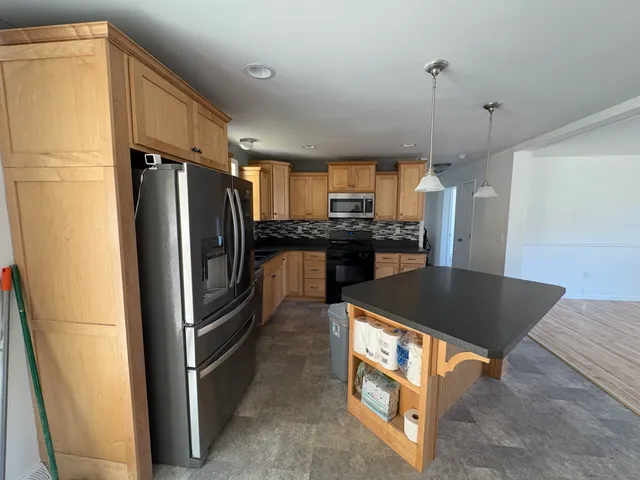 $325,000 | 327 Eagle Ledge Road, Worcester, VT 05682