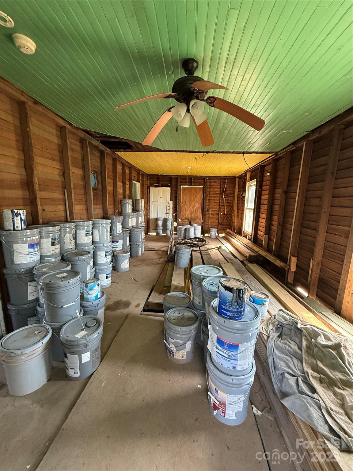 907 3rd St Court Southwest Hickory, NC 28602 - Photo 16 of 17 a dining room with furniture and a window