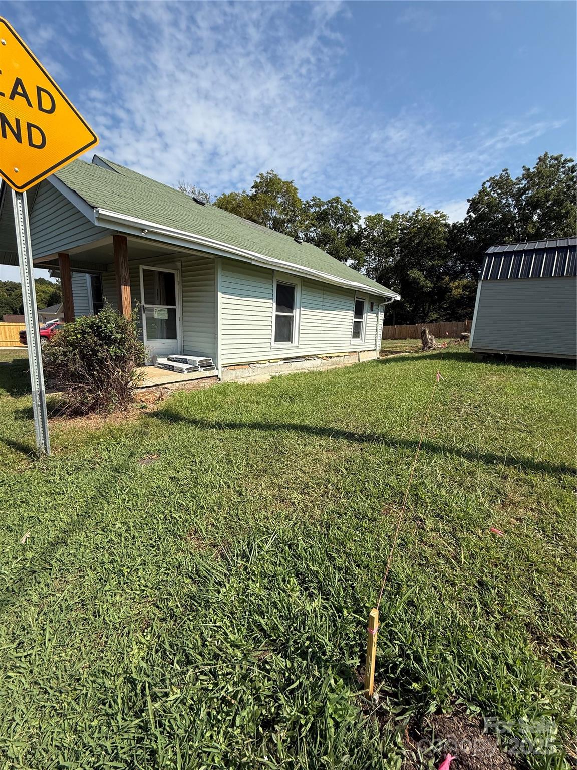 907 3rd St Court Southwest Hickory, NC 28602 - Photo 10 of 17 a view of outdoor space and yard